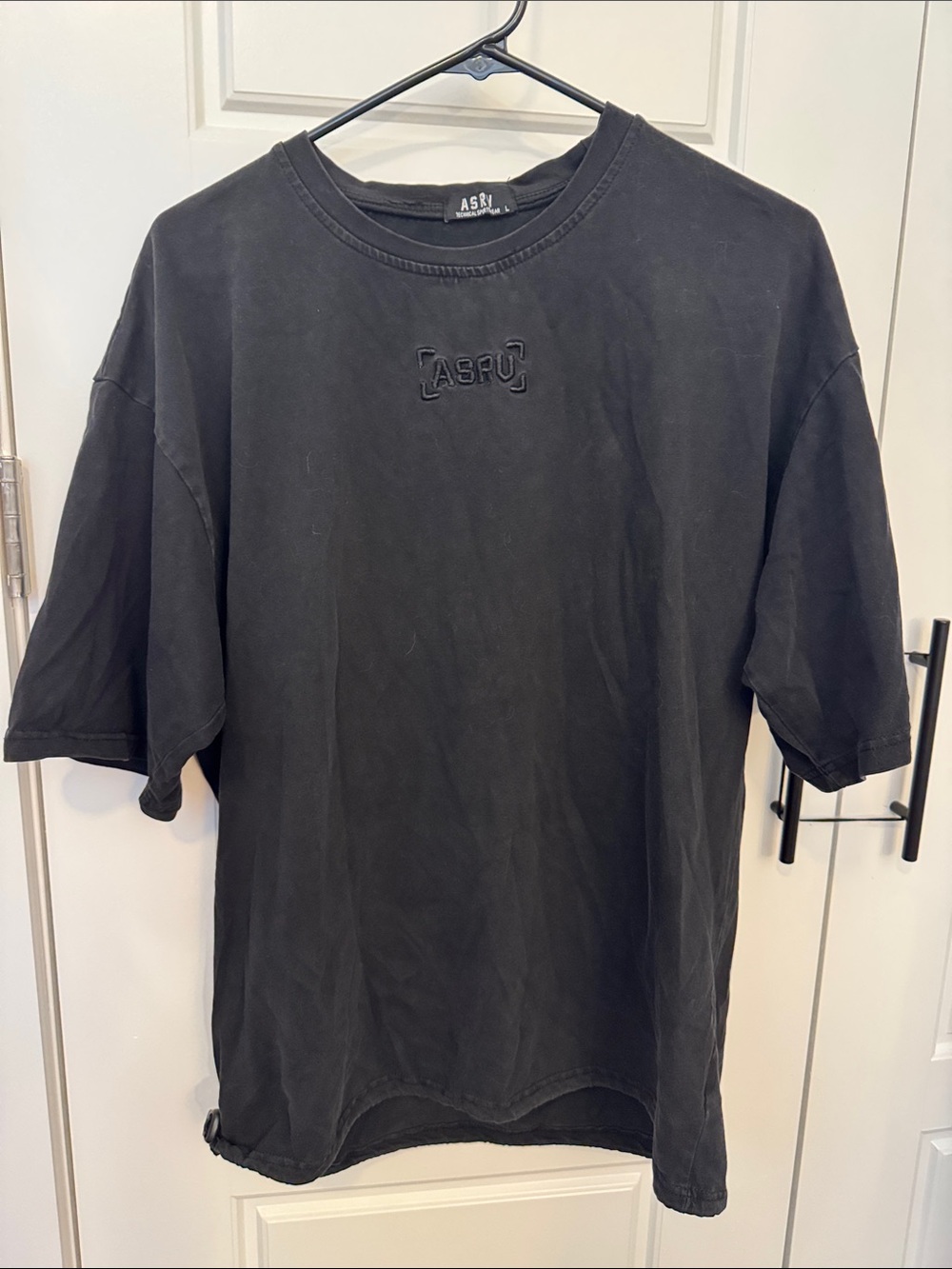 Men’s ASRV T-shirt, distressed black - size large